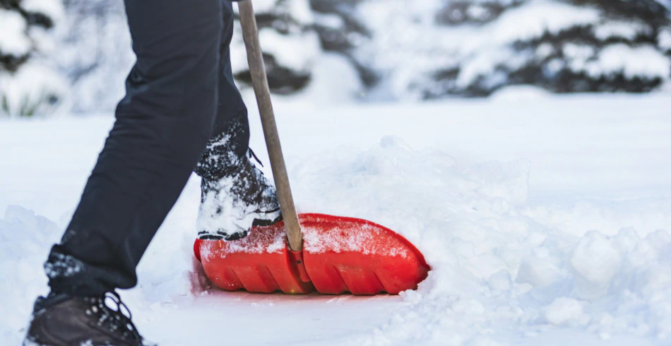 Snow Removal & Ice Management (1)